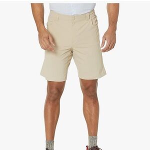 $65 Columbia Cargo Shorts Beige PFG Performance Outdoor Men’s Size 44